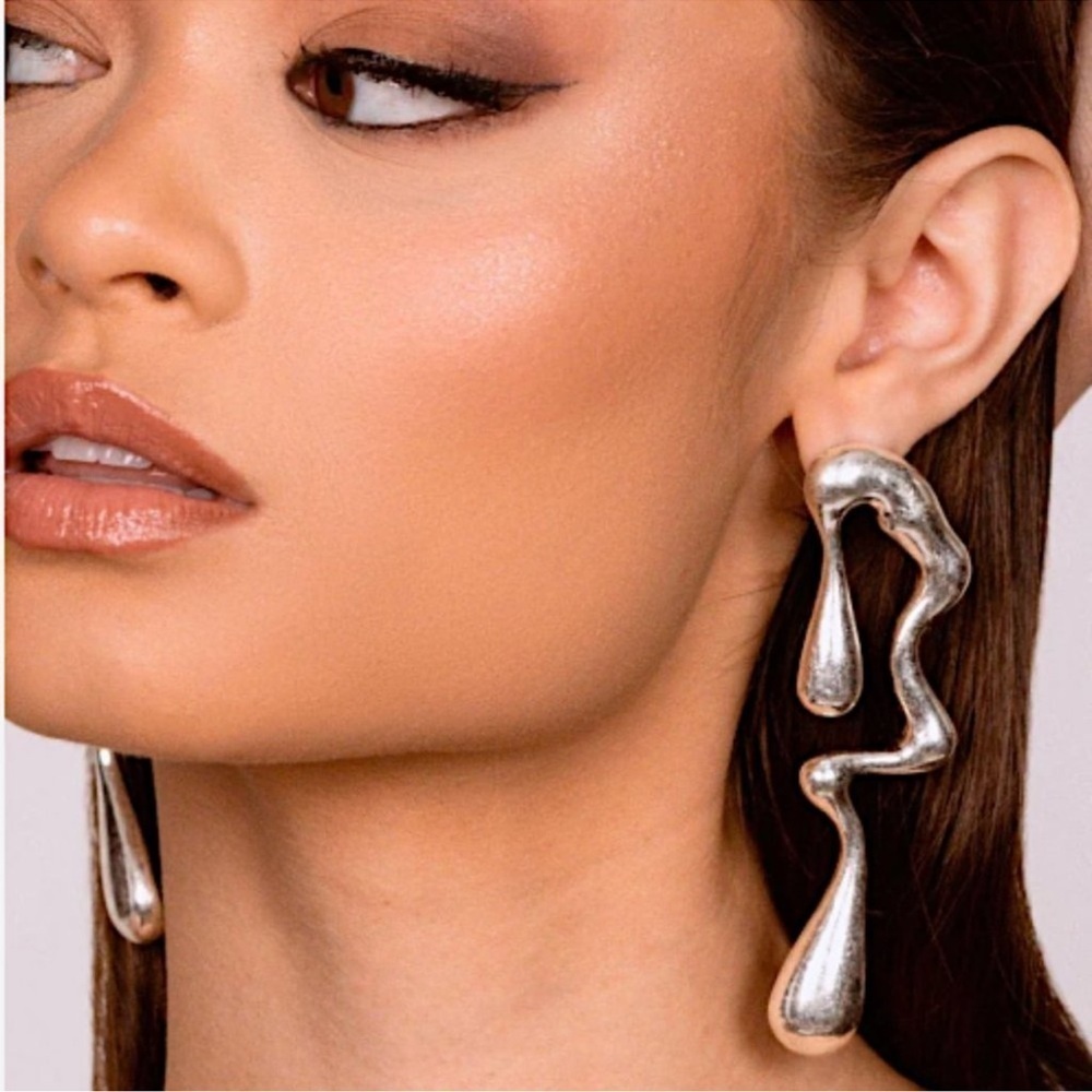 Anthropologie Silver Squiggle Drop Earrings - Picture 1 of 2